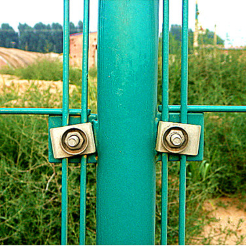 Metal Fence Panels for Sale – Durable, Rustproof, In-Stock